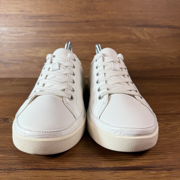 Vionic Winny Leather Sneaker Women’s Size 9.5 Low Top Shoes WIDE - Picture 4 of 11